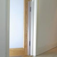 Pack de 2 Antipilladedos para las Bisagras de una Puerta. Color Transparente. 120 cm de altura. ARTE VIVA. Instalación adhesiva sin herramientas. - details 1