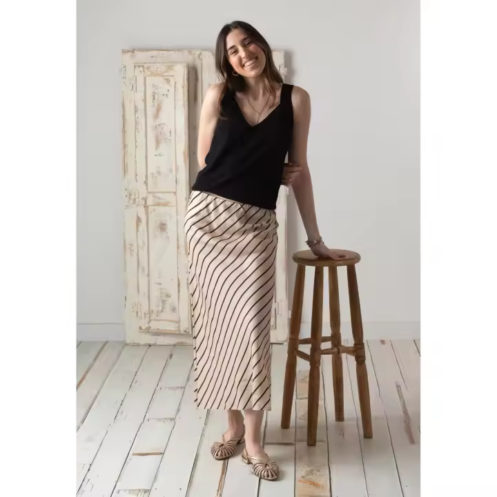Yerse - 42813_103 - Falda Midi Recta Con Goma En La Cintura 100% Lyocell - Mujer - 1