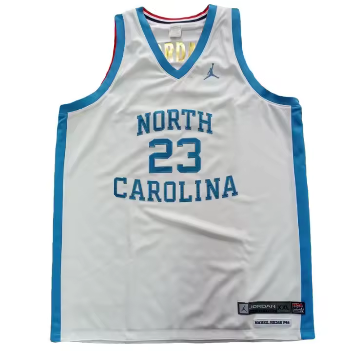 Camiseta Michael Jordan North Carolina 1984 - USA Basketball LE Reversible - 1