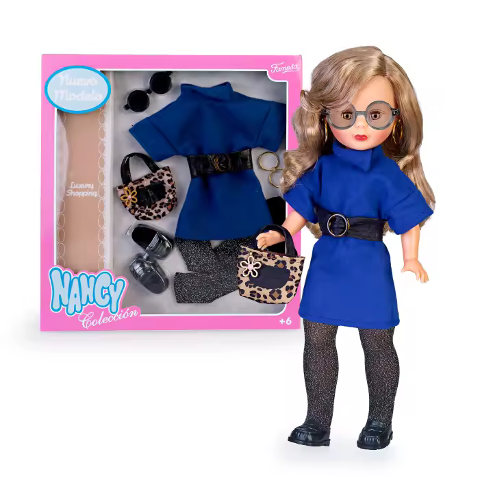 Nancy Colección Conjunto Luxury Shopping, Nuevo Modelo de Prendas para Muñecas, Elegantes y con Estilo, Se Compone por un Vestido Azul Eléctrico y Leotardos Negros, 4 Accesorios, Famosa (NAL17000) - 1