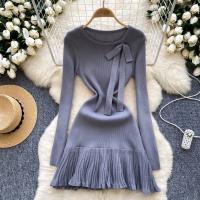 Vestido Corto Tejido Y2K Para Mujer Con Botones Cuello En V Diseño De Corbata Slim Para Oficina Estilo Chic Temporada Otoño - details 1