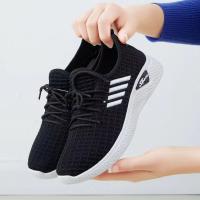 Zapatos de mujer de nuevo estilo, zapatos casuales de suela suave para caminar para madres, calcetines de moda, zapatos deportivos, zapatos individuales para mujeres - details 2
