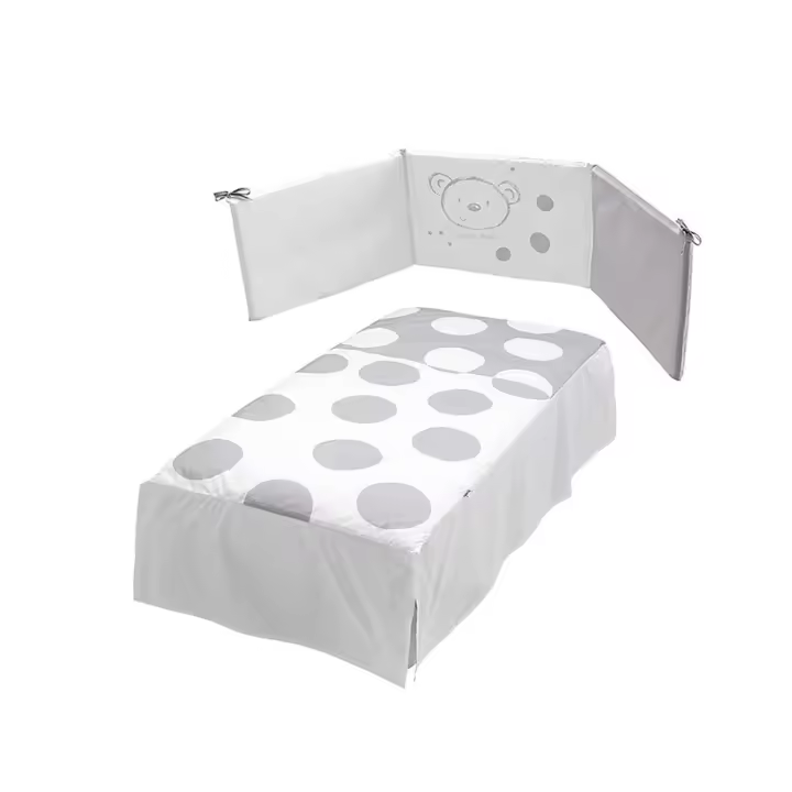KIT EDREDÓN + PROTECTOR CUNA 120 X 60 TX-700 SABANA PLUS de Micuna. Diseño resistente con materiales de alta calidad para el descanso y bienestar del bebé. - 1