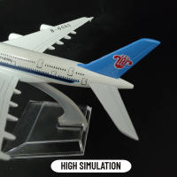 Modelo De Avión De Metal a Escala 1:400 Replicado De CHINA SOUTHERN A380 Decoración Artística Para El Hogar Juguete De Aviación a Escala Regalo Para Adultos - details 4