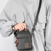 Bolso Pequeño De Nylon Para Hombre 2024 Moda Casual Bolso De Hombro Cruzado Maletero Mini Para Occasiones Variadas Cierre De Cremallera - details 6