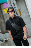 Bolsa De Pecho Para Hombre Moda 2023 Small Male Crossbody En Tela Oxford Japonesa Bolsa De Hombro Diseñadora Para Viaje Deportes - details 5