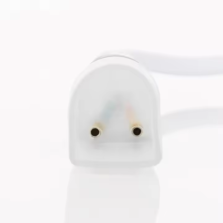 Ledkia Cable Conector Neón LED 7.5 W/m Monocolor 220V AC 120 LED/m Semicircular 180º IP67 a Medida Corte cada 100 cm Blanco - 1