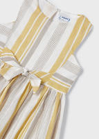 VESTIDO DE NIÑA A RAYAS BEIGE, MARRÓN Y BLANCO - MARCA MAYORAL. - details 2