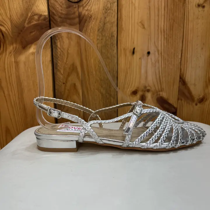 TEOVEL Sandalia Plana Cangrejera - Tiras Trenzadas - Ref Q8299 - Cierre de Hebilla - Altura Tacón 2,3cm - Moda Urbana - - 1