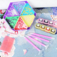 Kit De Paleta De Diamante 7 En 1 Con Almacenamiento Hexagonal De Gran Capacidad Y Pluma De Diamante Herramientas Para Pintura Y Bordado Artísticos - details 1