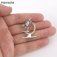 Nueva Broche De Microscopio Para Médicos Y Enfermeras Pin De Hospital Para Chaquetas Y Mochilas Accesorios De Joyería Clásicos Para Hombres Y Mujeres - details 3