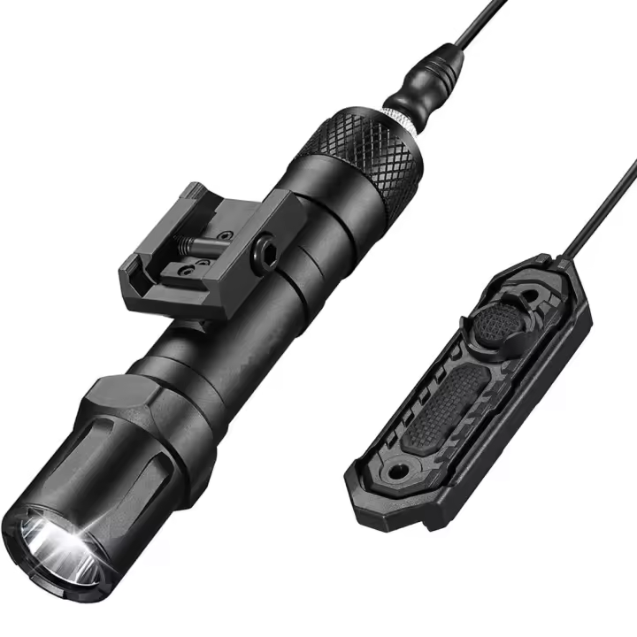 RichFire Flashlight Táctica 2000 Lumens Compatible Con M-Rail Con Interruptor De Presión Remoto Luz De Arma Recargable Para Caza Impermeable - 1