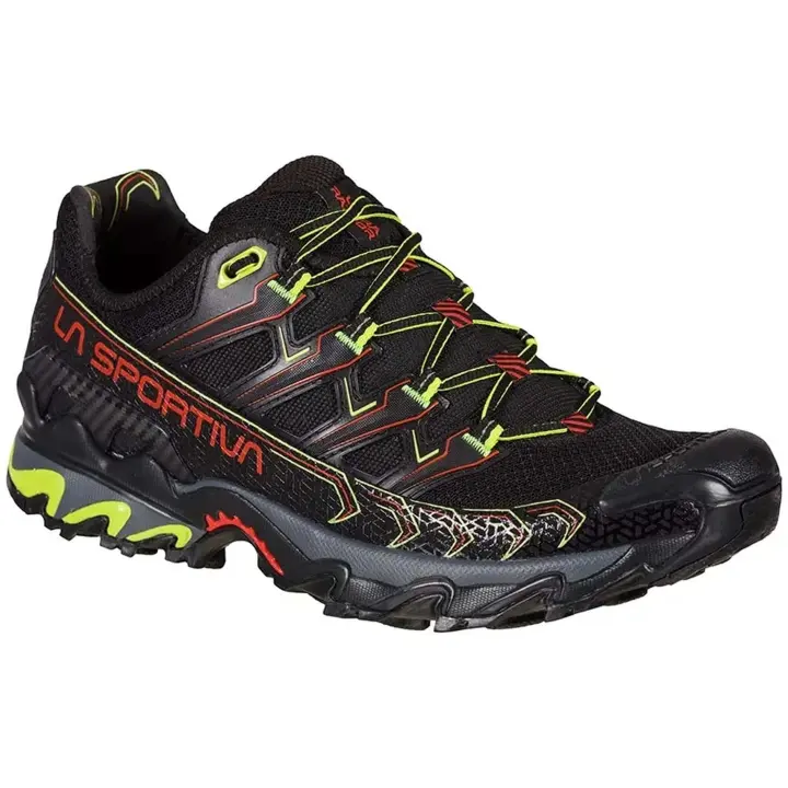 Zapatillas marca La Sportiva modelo 46M999720 para hombre en color negro - 1