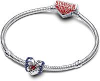 PANDORA Stranger Things 793565C01 - Colgante de corazón de plata de ley con cristal artificial, compatible con pulseras Moments, Rot, Plata de ley, Cristal artificial. - details 0