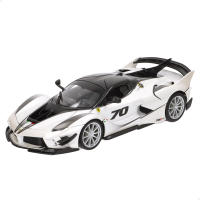 Burago - Maqueta Coche Ferrari, maqueta de coche a escala 1:18, con carrocería fiel al modelo original, interior de alta precisión, detalles de competición y pintura realista, ideal para coleccionistas y amantes del motor - details 0