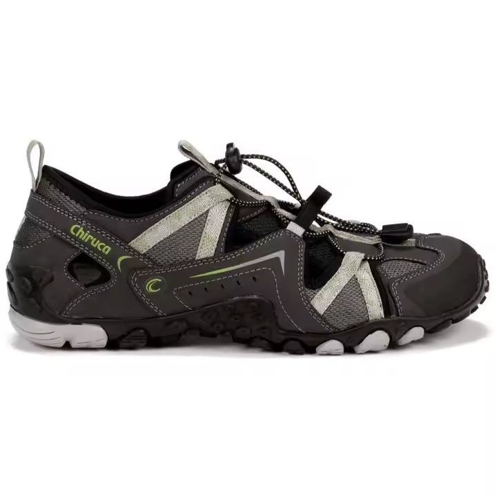 Calzado Outdoor marca Chiruca modelo 4490101 para hombre en color gris - 1