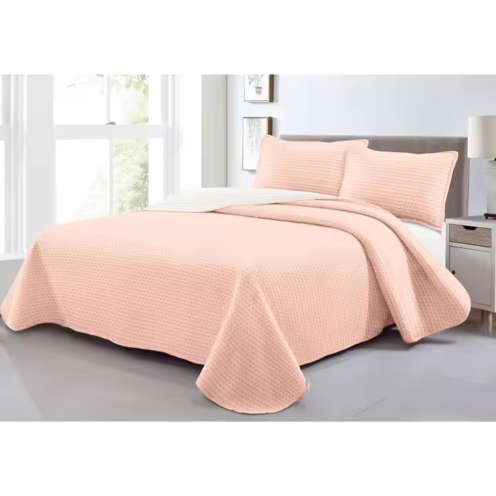Colcha Bouti de Verano Reversible Lisa en Rosa/Blanca  | Acolchada Fina y Termosellada | Incluye Fundas de Cojín Mommata - 1