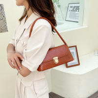 Bolso De Hombro Para Mujer Moda Versátil Pequeño Cuadrado PU Con Patrón De Piedras Bolsa De Mala Suerte Estilo Vintage Para Fiestas - details 7