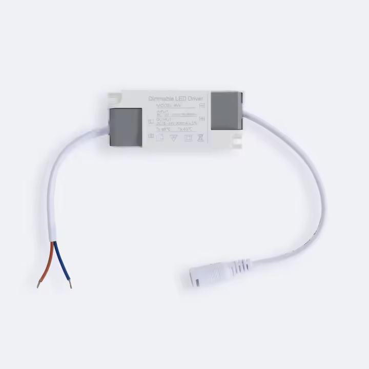Ledkia Driver Regulable TRIAC 100-240V Salida 15-24V 300mA 8W - 1