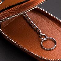 Cubierta Para Llaves De Coche Organizador De Llaves De Cuero Genuino Para Hombres Y Mujeres Monedero Para Llaves Con Cierre De Cremallera Tamaño 14x5x3CM - details 5