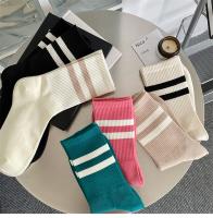 Calcetines De Mujer Estilo Preppy Japonés Moda Otoño Nuevos Calcetines Deportivos De Color Caramelo Con Rayas Casual Para Niñas - details 5