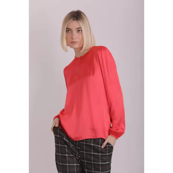 Blusa Mimi-Mua+ Firenze con cierre de botón en cuello abierto. Moda con estilo y calidad - 1