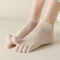 Calcetines De Mujer a Cinco Dedos 5 Pares Algodón De Alta Calidad Calcetines De Tobillo Para Yoga Y Deportes Con Dedos Separados - details 2