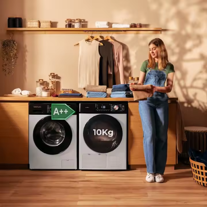 Cecotec Secadora con Bomba de Calor 10 Kg Bolero Dresscode Dry 10350, Bajo Consumo, 14 programas, Secado Automático, Función Spa - 1
