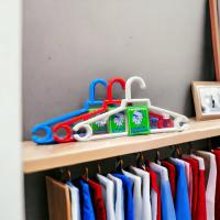 Percha Resistente MINOKUA - Organiza Tu Ropa con Estilo - details 1