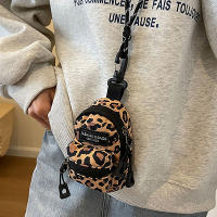 Mochila De Viaje Para Hombres Y Mujeres Pequeña Bolsa De Pecho Bolsa De Mano Mini Colgante Almacenamiento Para Llaveros Auriculares Tarjetas 1PC - details 6
