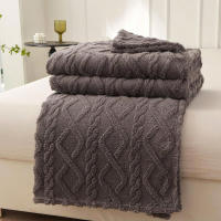 Manta De Terciopelo Coral Suelta 1pc Ligera Y Multifuncional Para Cubierta De Cama Sala De Estar Sofá Manta Para Siesta - details 7