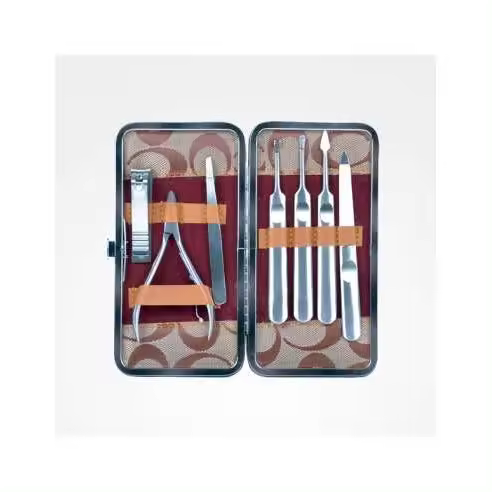 CC MANICURE KIT DE MANICURA 7 PIEZAS perfectbeauty - 1
