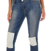 MET-Pantalon Tejano Largo efecto gastado con bajos de corte estrecho 10DB50350 para Mujer