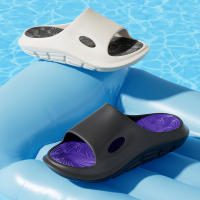 Zapatillas bicolor para hombre en verano para baño en casa with suave bottom, antideslizantes y resistentes a las Peces, sandalias de Suela Gruesa silencilas y resistentes al desgaste. - details 1