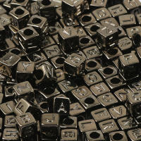 100pcs Cuentas De Letras Cuadradas 6mm Negro Y Oro Aleación De Acrílico Para Manualidades Y Creación De Joyas DIY - details 4