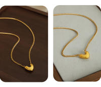 Encanto Collar colgante en forma de corazón para mujer Collar colgante en forma de corazón irregular Collar de acero inoxidable chapado en oro de acero de titanio 316L Joyería versátil de personalidad de nicho simple y de moda - details 6