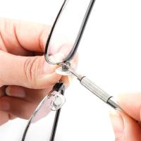 Kit De Reparación De Gafas Con Destornillador Y Llavero Herramientas Precision Portátiles Para Relojes Y Gafas Material De Acero Inoxidable Tamaño Único Color Plata - details 2