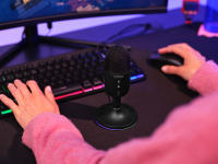 Trust Gaming GXT 234 Yunix - Micrófono Gaming USB con Iluminación RGB, Patrón Cardioide, Silenciamiento y Ángulo Ajustable, Compatible con PC, PlayStation y Mac - details 0