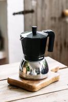 Monix Induction Inox Cafetera Italiana de Aluminio y Acero Inoxidable, 3 / 6 / 9 Tazas de Capacidad, Mango Termorresistente, Fácil de Lavar, Apta para Todo Tipo de Cocinas Incluida Inducción - Color Rojo y Negro - details 0
