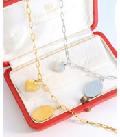 Encanto Pulsera con colgante de corazón y letra M de acero de titanio bañada en oro de 18 quilates | Pulsera retro de acero inoxidable personalizada | Accesorios de moda para mujer | Ideal para regalos de fiesta o boda - details 10
