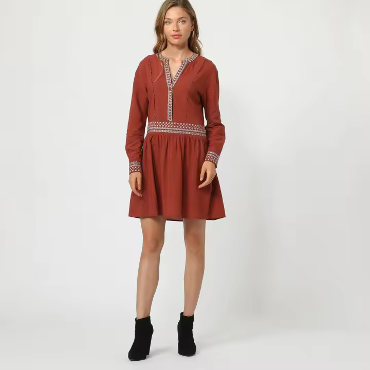 Vestido LA MORENA con falda de vuelo y detalles bordados - LA-040899 - 1