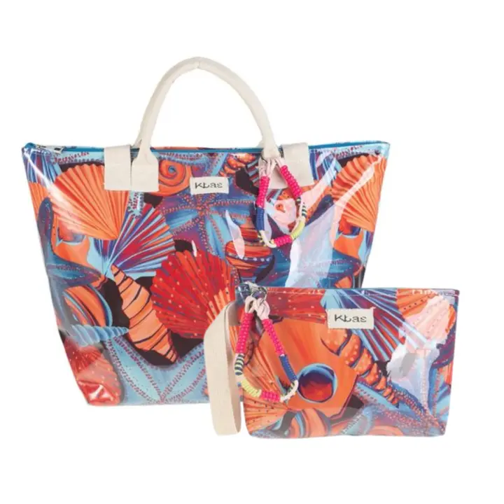 PACK BOLSO Y NECESER DE PLAYA DE ALGODÓN PLASTIFICADO – DISEÑO FONDOS MARINOS NARANJA Y AZUL – MARCA KBAS - 1