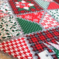 La fabrica de las telas-Mantel Navidad  patchwork motivos navideños, tela algodón loneta estampada, lavable, suave, tejido de calidad, cuadrado y rectangular.Decoración hogar, cocina, salon ,comedor, balcón. NOche buena, navidad, noche vieja. - details 5