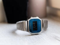 Reloj Casio Vintage A168WEM-2b hombre y mujer Alarma - Luz led - correa de acero - details 4