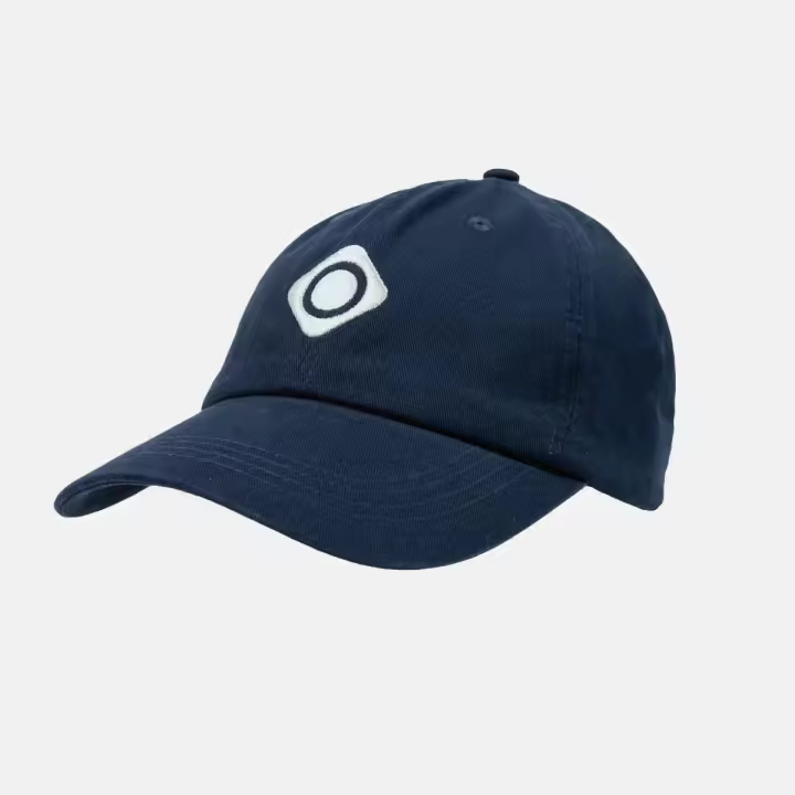 GORRA IZAS KENTA – Estilo casual, confort ligero y funcionalidad para cada día - 1