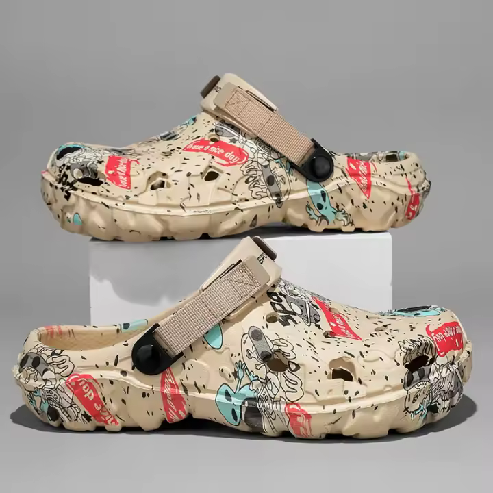 Sandalias De Verano Para Hombres Talla Grande Clogs EVA Pantuflas Moda Casual Zapatillas Planas Leales Para Hombres Y Mujeres - 1