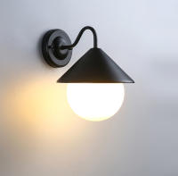 Lámpara De Pared Exterior LED Impermeable Y Resistente Al Humor Lámpara De Escalera De Acero Para Patio Tradicional Sin Certificación - details 0