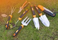 Herramientas de jardinería de Maple inoxidable: Shovel, Rake, horquilla, desarraigador, Tijeras y Sierra, juego de 7 piezas - details 3