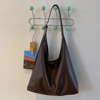 Bolso De Hombro Para Mujer Estilo Coreano Con Gran Capacidad Bolso Cruzado Sencillo Y Casual De Cuero PU Bolsa De Mano Con Solapa - details 27