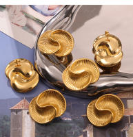 Inxifiable Arce Adolescente con Textura de Lágrima Espiral Pendientes Creative Gold Studs Mujeres Brillante Tendencia Joyería Regalo 2025 - details 5